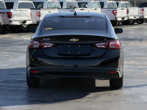 More photos of 2022 Chevrolet Malibu LT at Auto Boutique Texas, TX