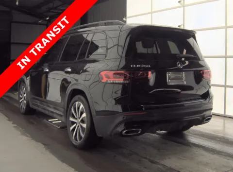 More photos of 2021 Mercedes-Benz GLB 250 at Auto Boutique Texas, TX