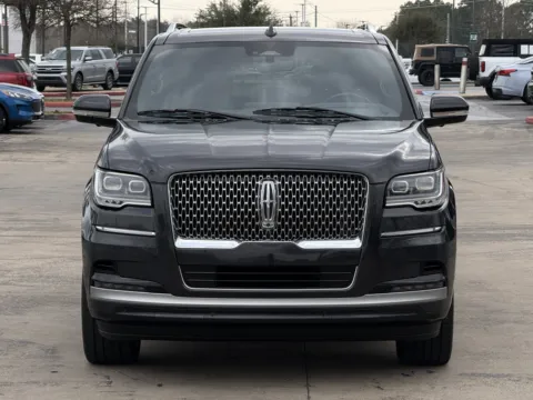 More photos of 2023 Lincoln Navigator Reserve at Auto Boutique Texas, TX