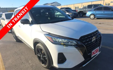 White 2023 Nissan Kicks SR for sale in Alvin, TX