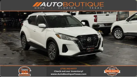 White 2021 Nissan Kicks SV for sale in Alvin, TX