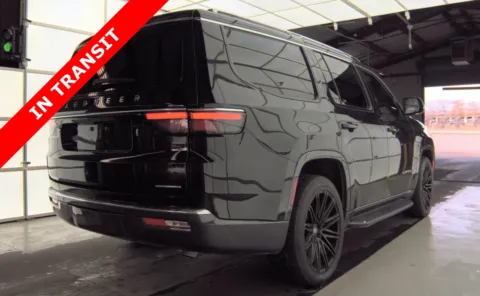 More photos of 2022 Jeep Wagoneer Series II at Auto Boutique Texas, TX