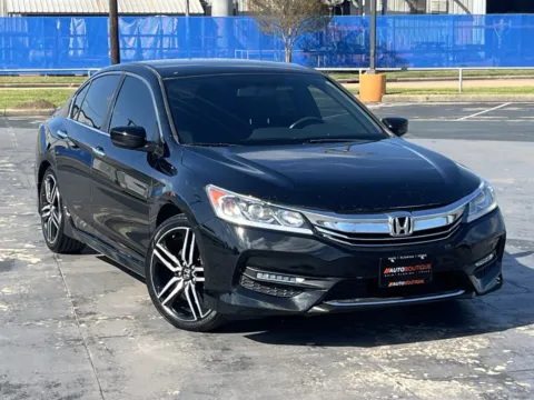 Photos of 2017 Honda Accord Sedan Sport for sale in Alvin, TX at Auto Boutique Texas