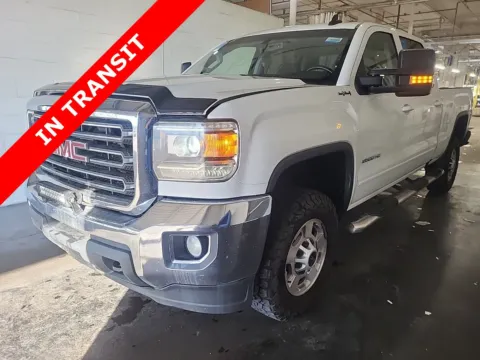 Photos of 2017 GMC Sierra 2500HD SLE for sale in Alvin, TX at Auto Boutique Texas