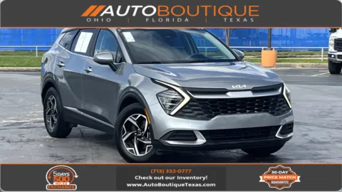 Gray 2024 Kia Sportage LX for sale in Alvin, TX