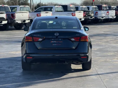 More photos of 2024 Nissan Altima 2.5 SV at Auto Boutique Texas, TX