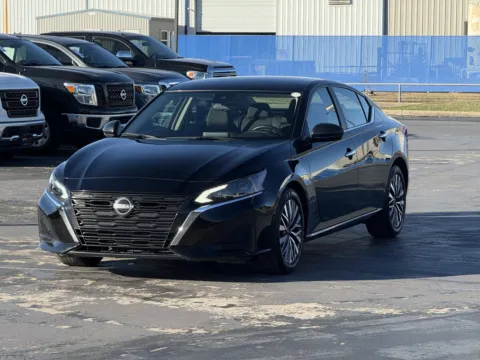 Another view of 2024 Nissan Altima 2.5 SV for sale in Alvin, TX at Auto Boutique Texas