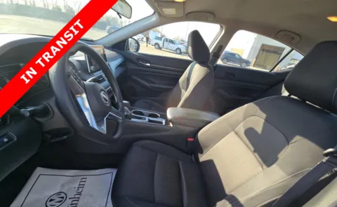 More photos of 2024 Nissan Altima 2.5 SV at Auto Boutique Texas, TX