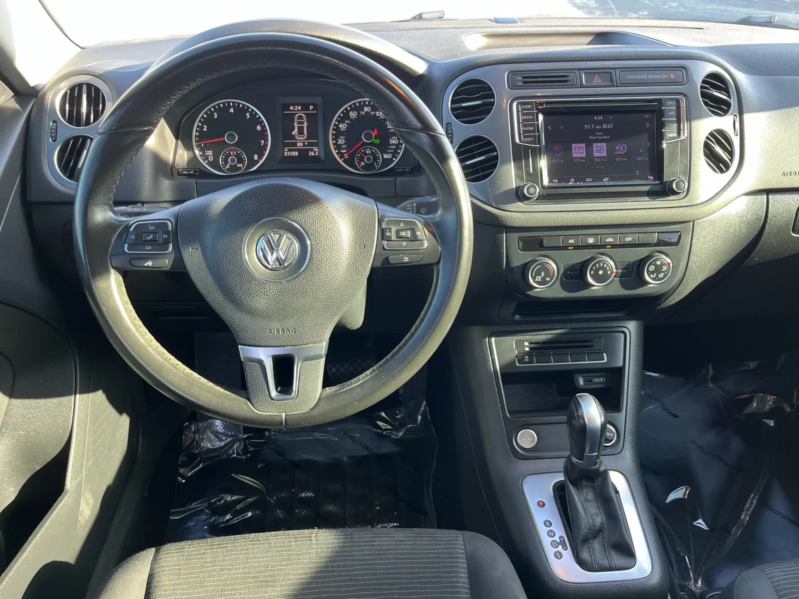 2017 Volkswagen Tiguan Limited Base - Photo 14