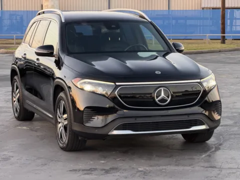 Photos of 2022 Mercedes-Benz EQB 300 for sale in Alvin, TX at Auto Boutique Texas