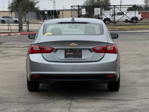More photos of 2023 Chevrolet Malibu LT at Auto Boutique Texas, TX