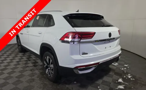 More photos of 2020 Volkswagen Atlas Cross Sport 2.0T SE at Auto Boutique Texas, TX