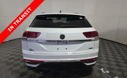 Another view of 2020 Volkswagen Atlas Cross Sport 2.0T SE for sale in Alvin, TX at Auto Boutique Texas