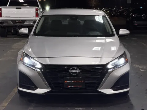 More photos of 2023 Nissan Altima 2.5 SV at Auto Boutique Texas, TX