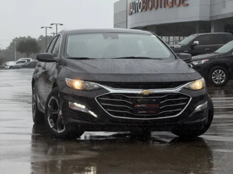 Photos of 2023 Chevrolet Malibu LT for sale in Alvin, TX at Auto Boutique Texas