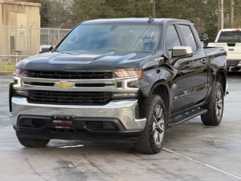 Another view of 2022 Chevrolet Silverado 1500 LTD LT for sale in Alvin, TX at Auto Boutique Texas