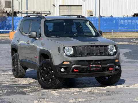 Photos of 2021 Jeep Renegade Trailhawk for sale in Alvin, TX at Auto Boutique Texas