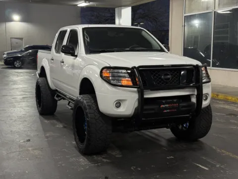 Another view of 2019 Nissan Frontier SV for sale in Alvin, TX at Auto Boutique Texas