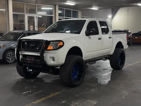 More photos of 2019 Nissan Frontier SV at Auto Boutique Texas, TX