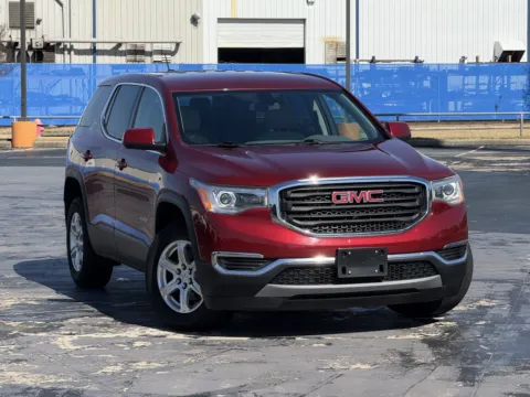 Another view of 2019 GMC Acadia SLE for sale in Alvin, TX at Auto Boutique Texas