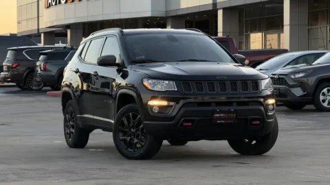 Photos of 2020 Jeep Compass Trailhawk for sale in Alvin, TX at Auto Boutique Texas