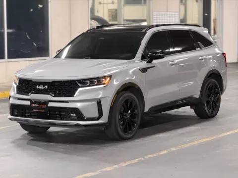 Another view of 2022 Kia Sorento SX for sale in Alvin, TX at Auto Boutique Texas