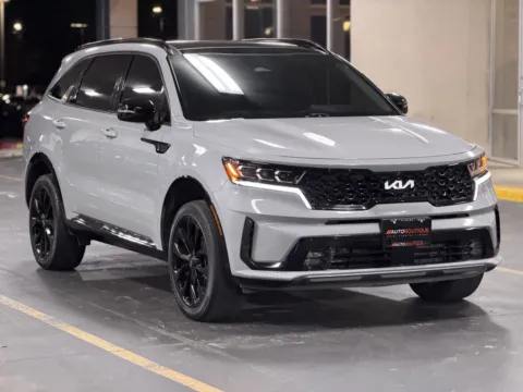 Photos of 2022 Kia Sorento SX for sale in Alvin, TX at Auto Boutique Texas