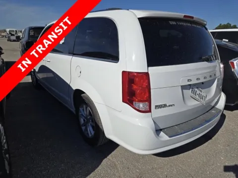 More photos of 2019 Dodge Grand Caravan SXT at Auto Boutique Texas, TX