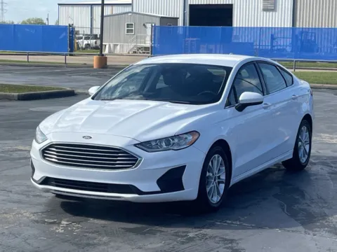 Another view of 2020 Ford Fusion SE for sale in Alvin, TX at Auto Boutique Texas