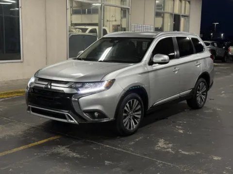 Another view of 2020 Mitsubishi Outlander SEL for sale in Alvin, TX at Auto Boutique Texas