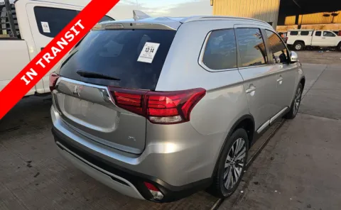 More photos of 2020 Mitsubishi Outlander SEL at Auto Boutique Texas, TX