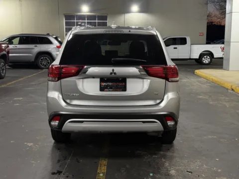 More photos of 2020 Mitsubishi Outlander SEL at Auto Boutique Texas, TX