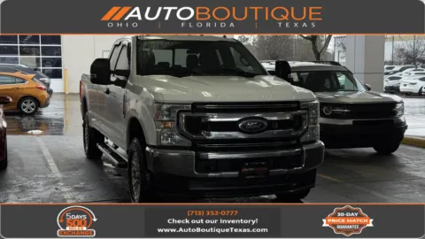 White 2022 Ford Super Duty F-350 SRW XL for sale in Alvin, TX