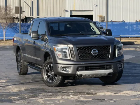 Photos of 2019 Nissan Titan XD PRO-4X for sale in Alvin, TX at Auto Boutique Texas