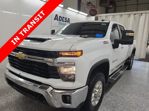 White 2024 Chevrolet Silverado 2500HD LT for sale in Alvin, TX