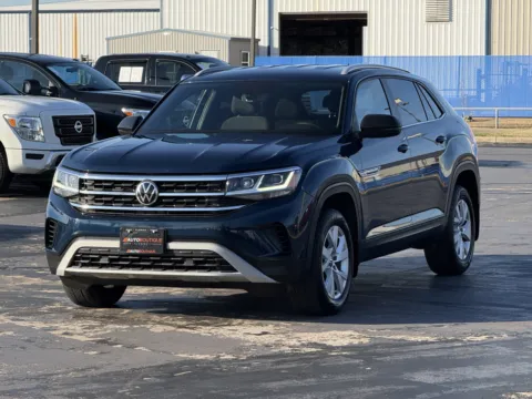 Another view of 2021 Volkswagen Atlas Cross Sport 2.0T S for sale in Alvin, TX at Auto Boutique Texas