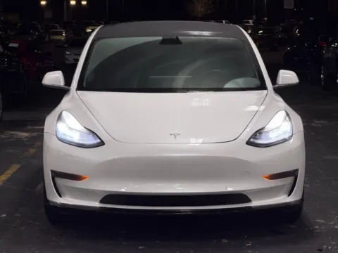 More photos of 2020 Tesla Model 3 Standard Range at Auto Boutique Texas, TX