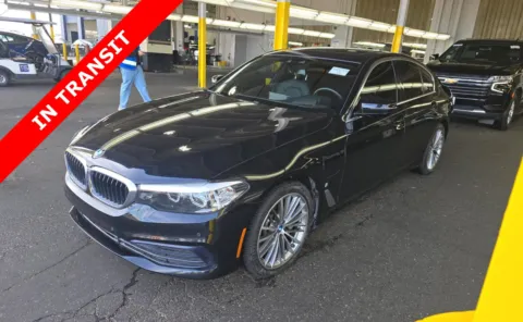 Black 2019 BMW 5 Series 530e iPerformance for sale in Alvin, TX