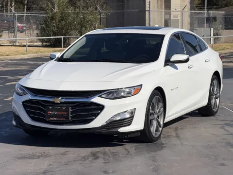 Another view of 2020 Chevrolet Malibu Premier for sale in Alvin, TX at Auto Boutique Texas