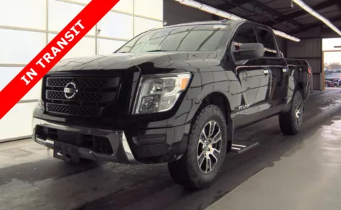 Black 2021 Nissan Titan SV for sale in Alvin, TX