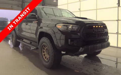 Another view of 2016 Toyota Tacoma TRD Sport for sale in Alvin, TX at Auto Boutique Texas