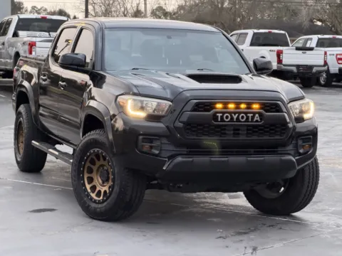 Photos of 2016 Toyota Tacoma TRD Sport for sale in Alvin, TX at Auto Boutique Texas