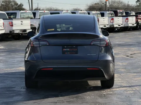 More photos of 2022 Tesla Model Y Long Range at Auto Boutique Texas, TX