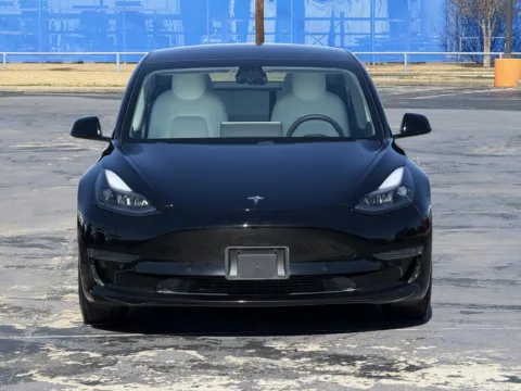 More photos of 2021 Tesla Model 3 Standard Range Plus at Auto Boutique Texas, TX