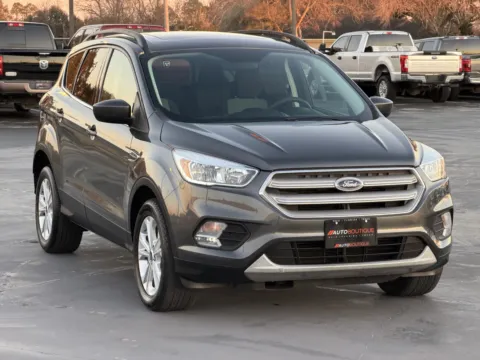 Photos of 2018 Ford Escape SE for sale in Alvin, TX at Auto Boutique Texas