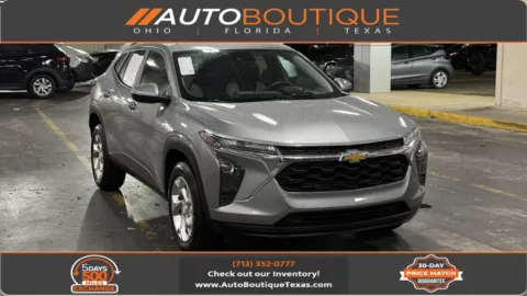 Gray 2024 Chevrolet Trax LS for sale in Alvin, TX