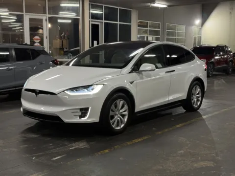 More photos of 2020 Tesla Model X Long Range Plus at Auto Boutique Texas, TX