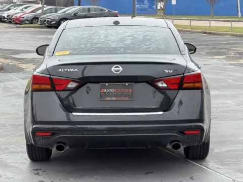 More photos of 2022 Nissan Altima 2.5 SV at Auto Boutique Texas, TX