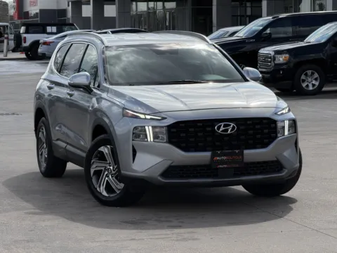 Photos of 2023 Hyundai Santa Fe SEL for sale in Alvin, TX at Auto Boutique Texas