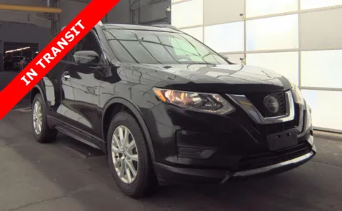 Another view of 2018 Nissan Rogue SV for sale in Alvin, TX at Auto Boutique Texas